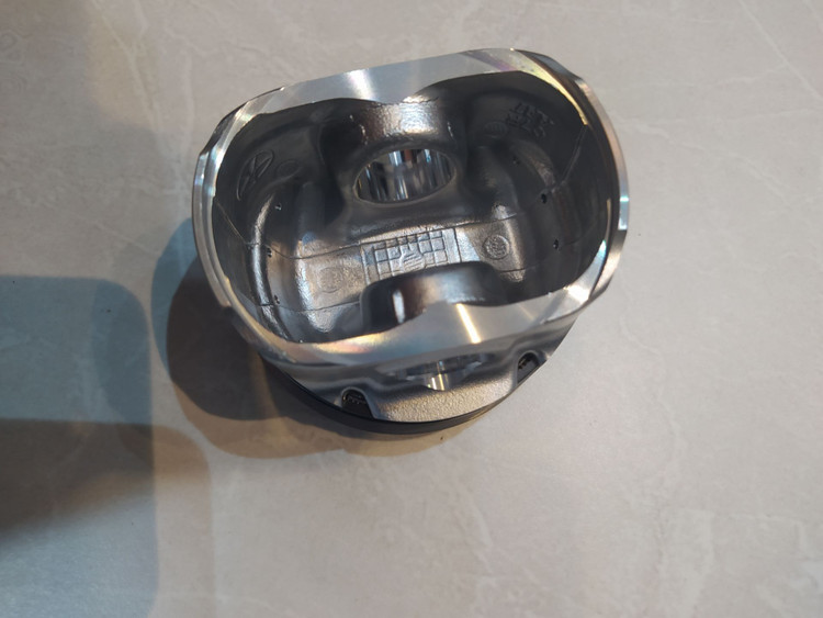 رینگ وپیستون کی ام سی k7